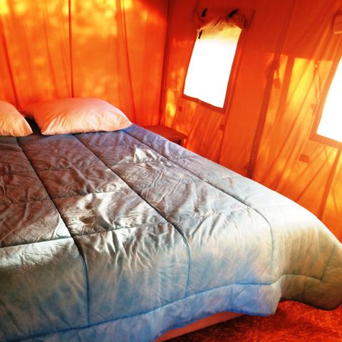Wohnzelt auz holz 4 personen - Safari-Zelt 35m²