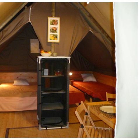 Canvas and wooden tent 4 persons - The Roofed Hut