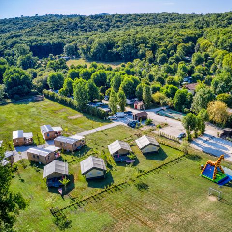 Mobilhome 6 personnes - 32m² / 3 chambres : Un grand format pour une grande famille.