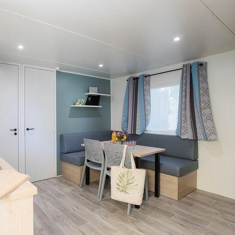 Stacaravan 4 personen - Comfort-stacaravan met 2 slaapkamers en airconditioning
