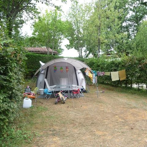 Kampeerplaats - met 10A-abonnement
