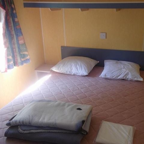 Mobilheim 5 Personen - Mobilheim BLUE-BIRD: 2 Schlafzimmer - 2 Erwachsene + 3 Kinder - Großer Kühlschrank - Terrasse 2/5 Pers.