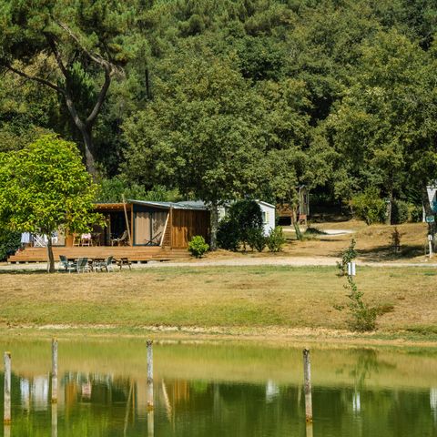 CHALET 4 personas - Chalet premium 2 chambres 2 salles de bains face a l'etang 1/4 pers