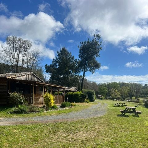 Chalet 4 persons - Chalet in front of the pond 1/4 pers. 1/4 pers.