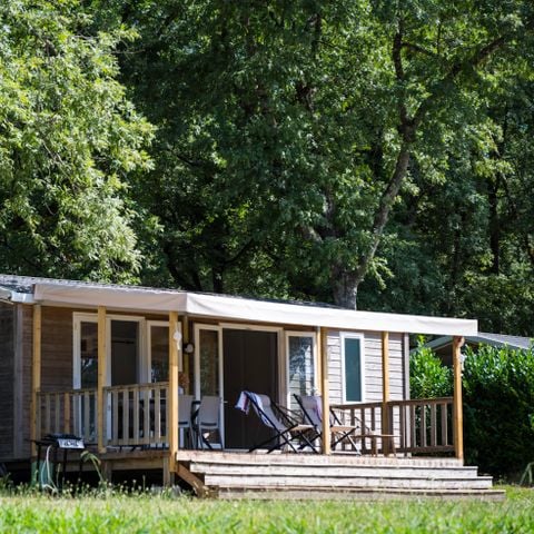 MOBILHOME 4 personnes - Mobil home Premium face à l' étang 1/4 pers