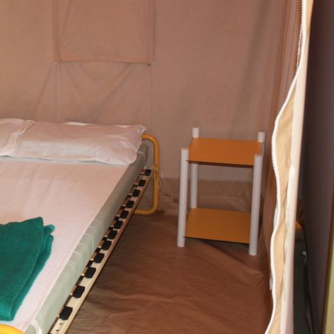 Bungalowzelt 4 personen - ohne Sanitäranlagen