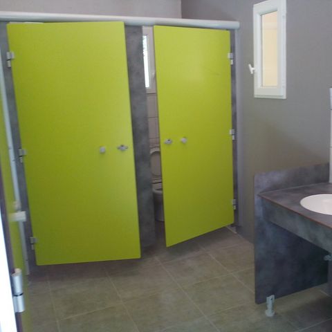 BUNGALOW DE LONA 4 personas - sin instalaciones sanitarias