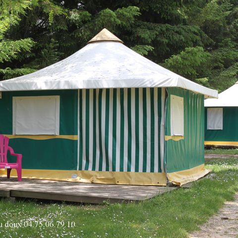 BungalowTent 4 personen - zonder sanitaire voorzieningen