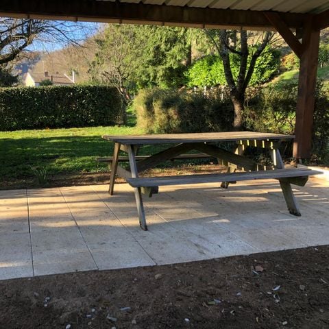 EMPLACEMENT -  nu confort TENTE -forfait 2 pers