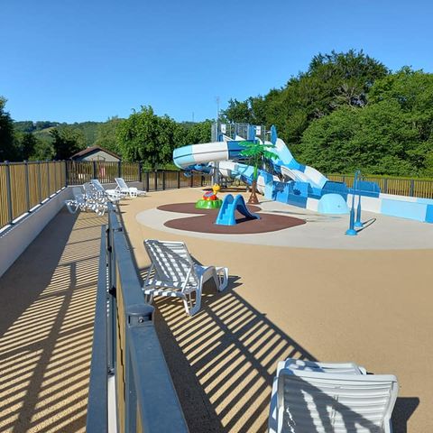 Camping Paradis - Village De Vacances La Gineste - Camping Cantal - Image N°6