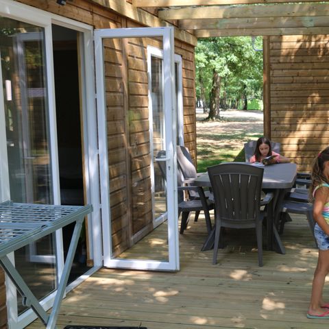 Chalet 4 personen - Premium 35m² (2 slaapkamers - 2 badkamers) TV - Afwasmachine