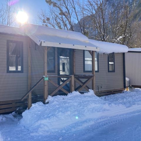 MOBILHOME 6 personas - Laffrey Côté Jardin