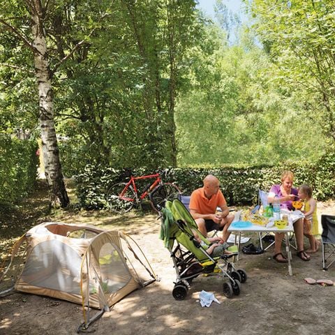 Pitch - RCN Belledonne | Camping pitch (2 people included)