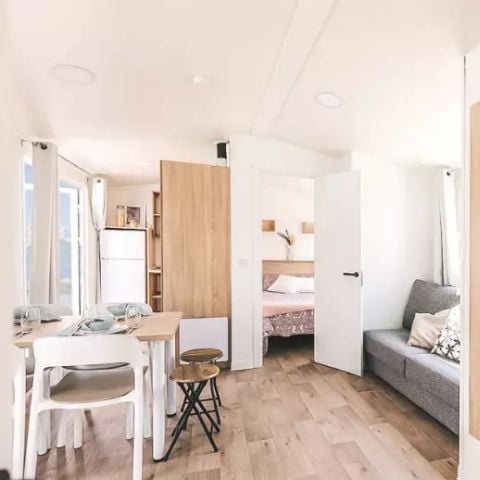 CASA MOBILE 6 persone - 4 Camere 6 Persone Aria condizionata + TV