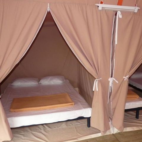 Bungalowzelt 4 personen - 2 Zimmer 20m² - ohne Sanitäranlagen