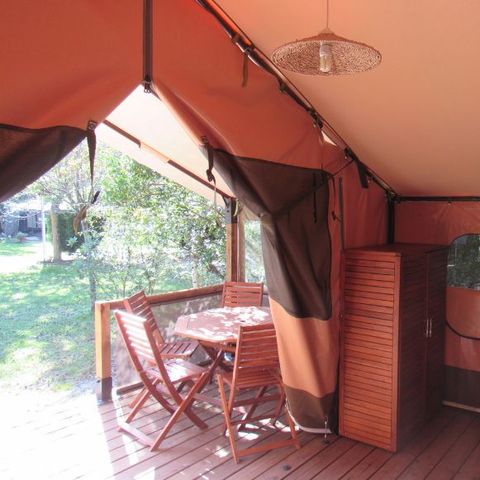 Glamping tent 5 persons - 2 bedrooms 30m² - without bathroom