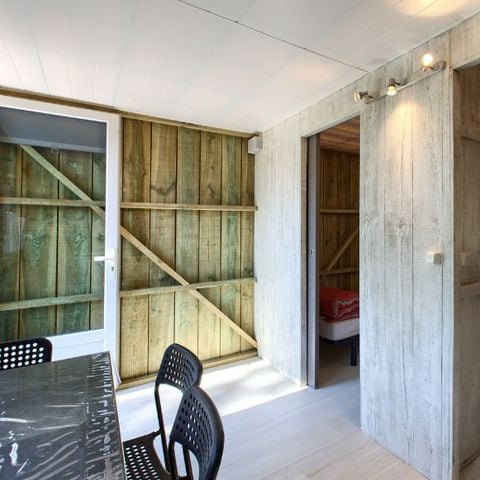 Alojamiento 4 personas - Cabaña de madera de 2 dormitorios 16m² - sin instalaciones sanitarias