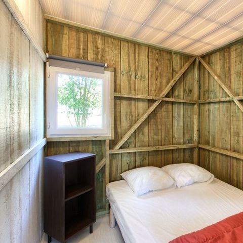 Alojamiento 4 personas - Cabaña de madera de 2 dormitorios 16m² - sin instalaciones sanitarias