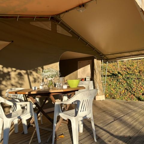 AUßERGEWÖHNLICHE UNTERKUNFT 4 Personen - LODGE Kanada (ohne Sanitäranlagen) 4 Personen