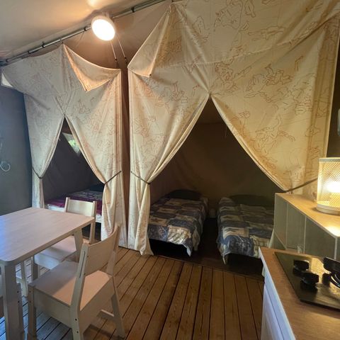 ALOJAMIENTO INUSUAL 4 personas - LODGE Canadá (sin instalaciones sanitarias) 4 plazas