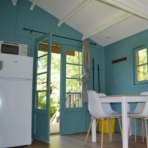Accommodation 4 persons - Chalet on stilts - 2 bedrooms - Riverside
