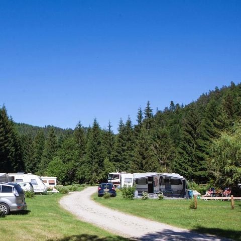 Stellplatz - Stellplatz Confort 3* 2 pers