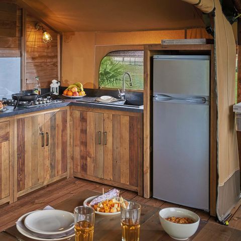 CANVAS AND WOOD TENT 6 people - Lodge Kenya Vintage Confort 46m² - 2 bedrooms + covered terrace 4/5 pers