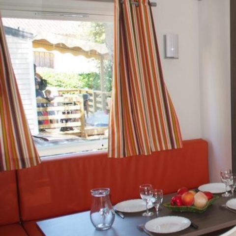 Stacaravan 6 personen - Stacaravan Confort 29m² 3 kamers + overdekt terras - zonder tv - zonder airco 6 pers