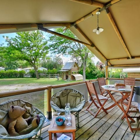 Tente en toile et en bois 5 personnes - Lodge Kenya Confort 35m² 2 chambres + Terrasse couverte 4/5 pers
