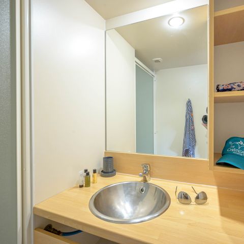 Chalet 5 personen - Chalet Premium 35m² 2 kamers + overdekt terras + airconditioning + TV + LV 5 pers