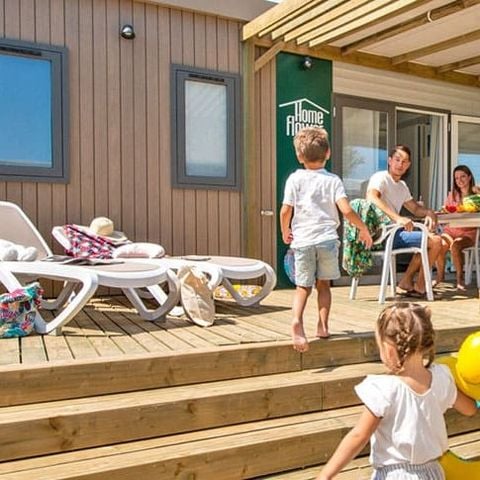 Mobilhome 6 personas - CABAÑA Premium 35m² 3 habitaciones + TV + Lavavajillas + aire acondicionado + XL terraza semicubierta 1/6 pers