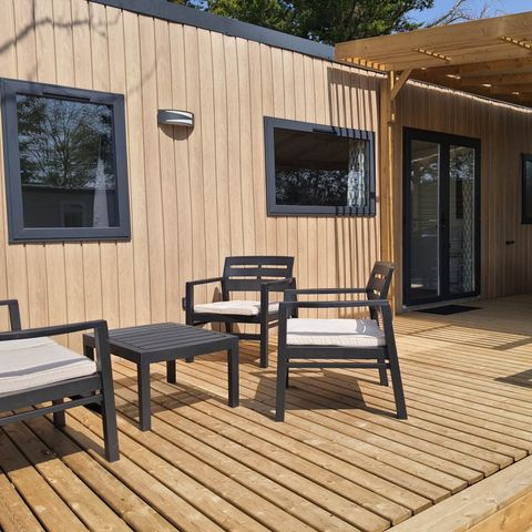 Casa mobile 6 persone - COTTAGE Premium 35m² 3 camere da letto + TV + Lavastoviglie + aria condizionata + terrazza XL semicoperta 1/6 pers.