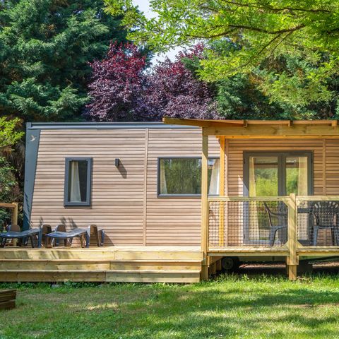 BUNGALOW 6 personnes - COTTAGE Premium SPA privé  35m² 3 ch + TV + Lave-vaisselle + climatisation + plancha + terrasse XL