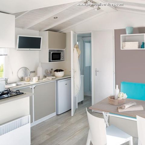 BUNGALOW 4 personnes -  Mobil home Premium 27m² (2 chambres) + terrasse couverte +Lave vaisselle + TV + Climatisation 4 pers