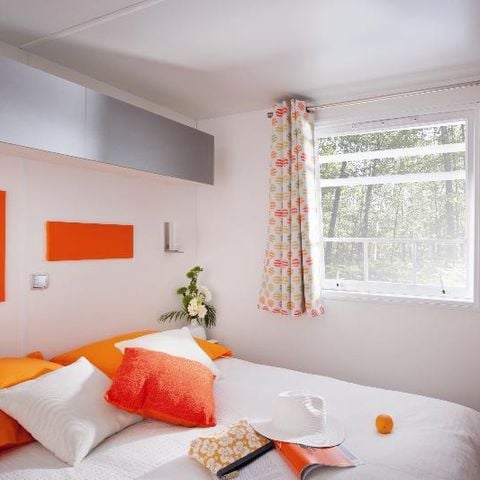 Mobile home 6 persons - Mobile home Premium 29m² (2 bedrooms) + covered terrace + Dishwasher + TV + Air conditioning 4/6 pers