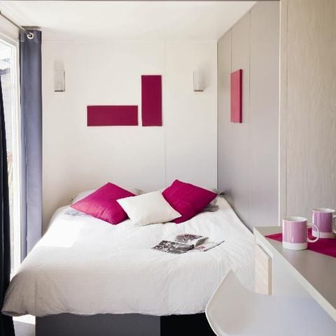 BUNGALOW 6 personnes -  Mobil home Confort 29 m² (2 chambres) + terrasse couverte + TV 4/6 pers