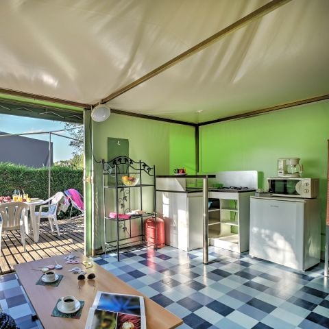 Mobile home 6 persons - Bungalow Funflower Standard 25m² (2 bedrooms) - without private bathroom 4/5 pers