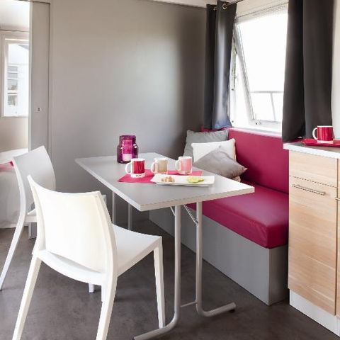 MOBILHOME 4 personnes - Mobil home Confort 23/27m² - 2 chambres - terrasse couverte + TV 4 pers