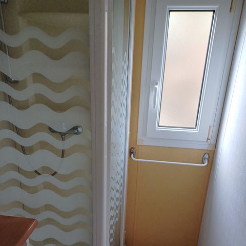 Stacaravan 6 personen - 3 slaapkamers