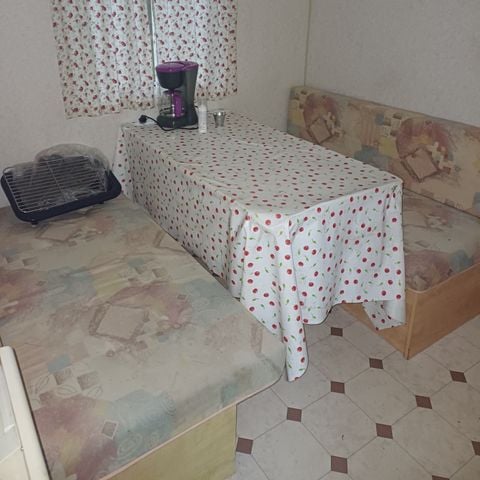 Mobilhome 4 personnes - 2 chambres - Sans sanitaire ni WC