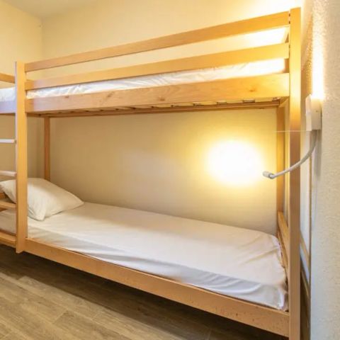 Piso 8 personas - 4 habitaciones 8 personas