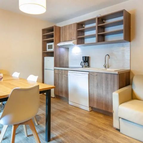 Apartment 8 persons - 4 rooms 8 people