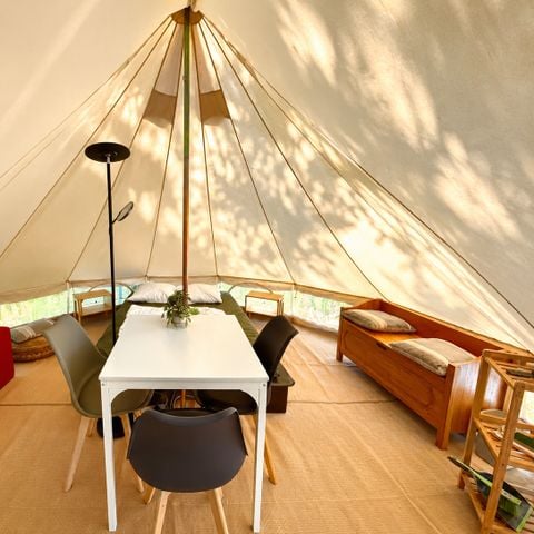 Tente en toile et en bois 3 personnes - Lodge toilé dans les bambous