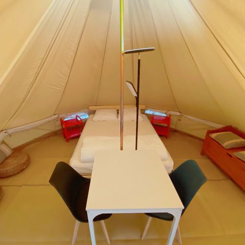 Tente en toile et en bois 3 personnes - Lodge toilé dans les bambous