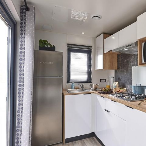 Mobilheim 4 personen - Premium (2019)-2 Schlafzimmer-großes Wohnzimmer TV, Esszimmer,Küche-große Terrasse-free WIFI