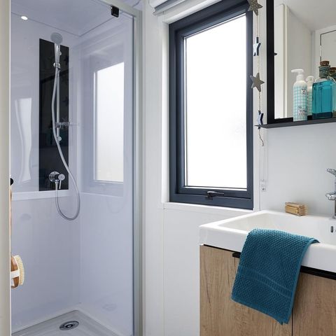 MOBILHOME 4 personas - Premium (2019)-2 dormitorios-salón grande TV, comedor, cocina-terraza grande WIFI gratis