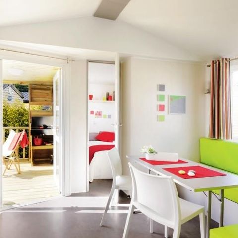 Mobile home 4 persons - Le Châtaignier 29m² (2 bedrooms) + integrated terrace + TV, free WIFI*.
