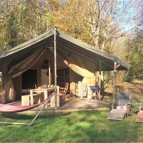 Canvas and wooden tent 5 persons - Lodge Safari 35 m² - 2 bedrooms - 10 m² covered terrace