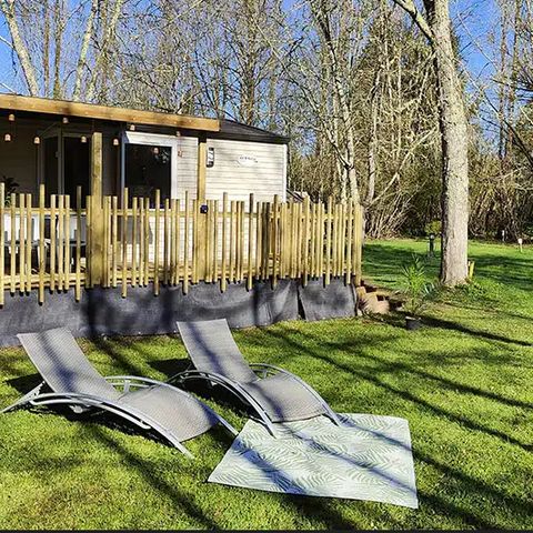 Mobile home 4 persons - Le Chêne (2 bedrooms) - BORD RIVIERE - Renovated 2024
