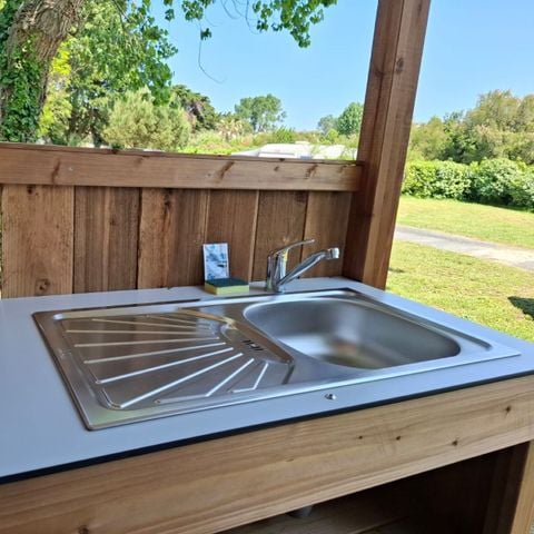 PIAZZOLA - PACCHETTO PREMIUM - servizi igienici privati (doccia, WC, lavabo), cucina esterna, elettricità